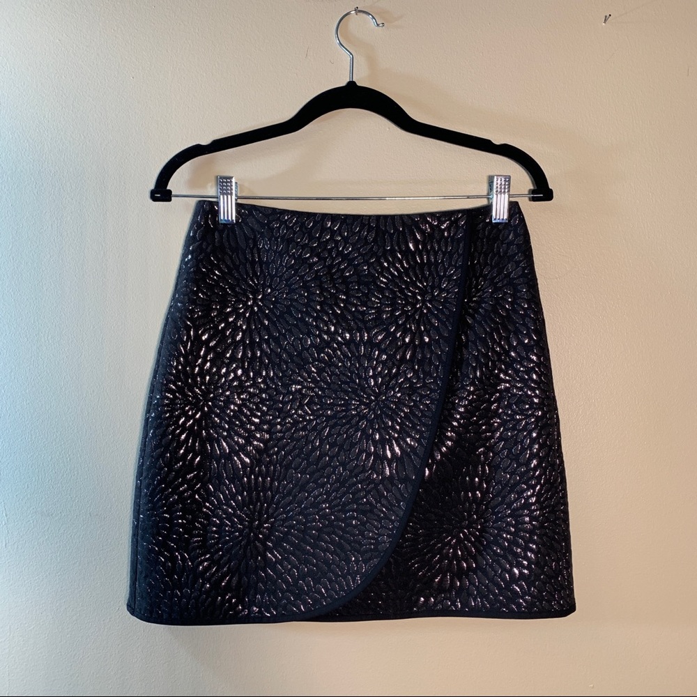 LOFT Petite holiday skirt, metallic black/silver shine - Picture 4 of 9